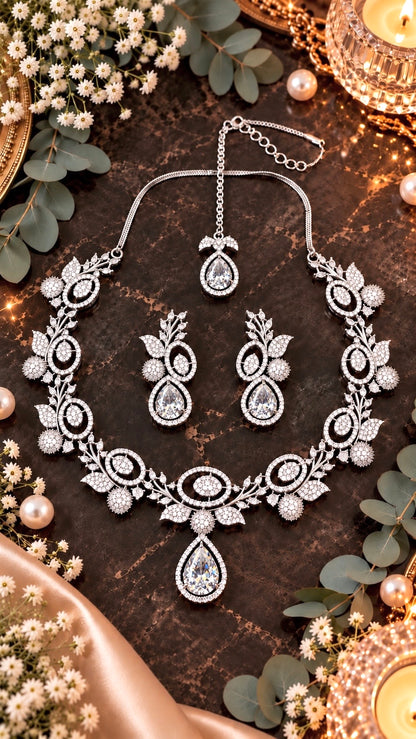 Leaf Motif Teardrop Necklace, Earrings & Maang Tikka Set in Silver, additional view